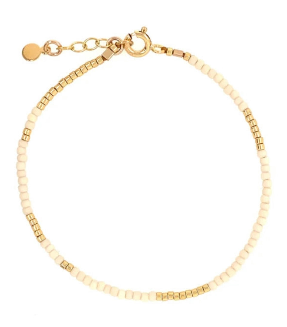 Ava bracelet // Off white Gold